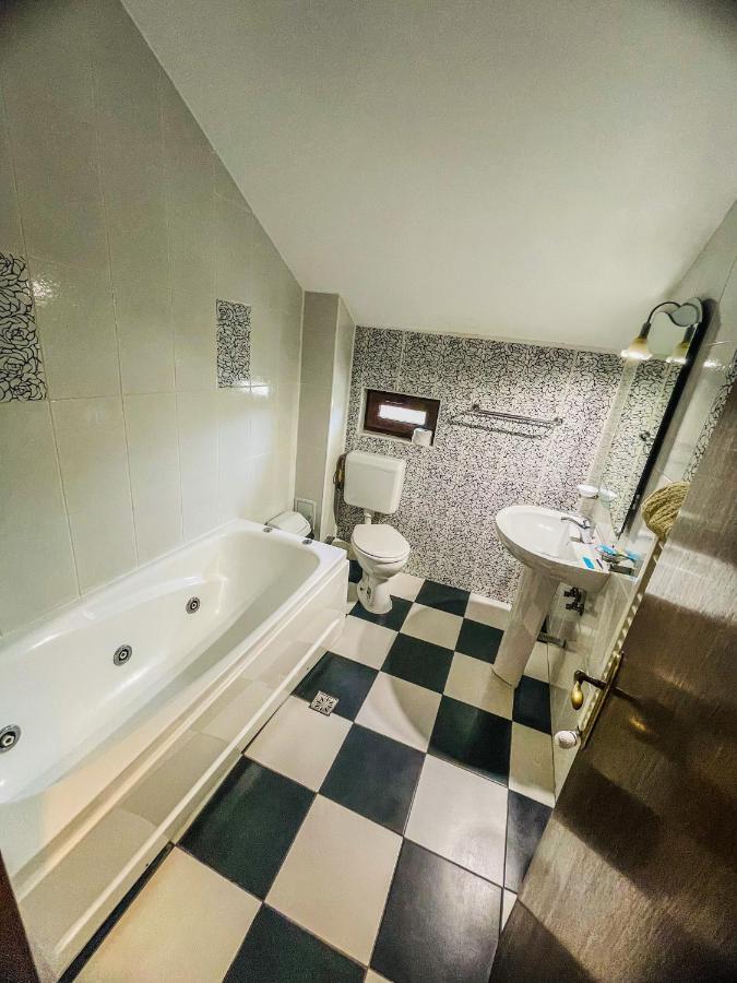 Hotel Vila Orange Năvodari Exteriér fotografie
