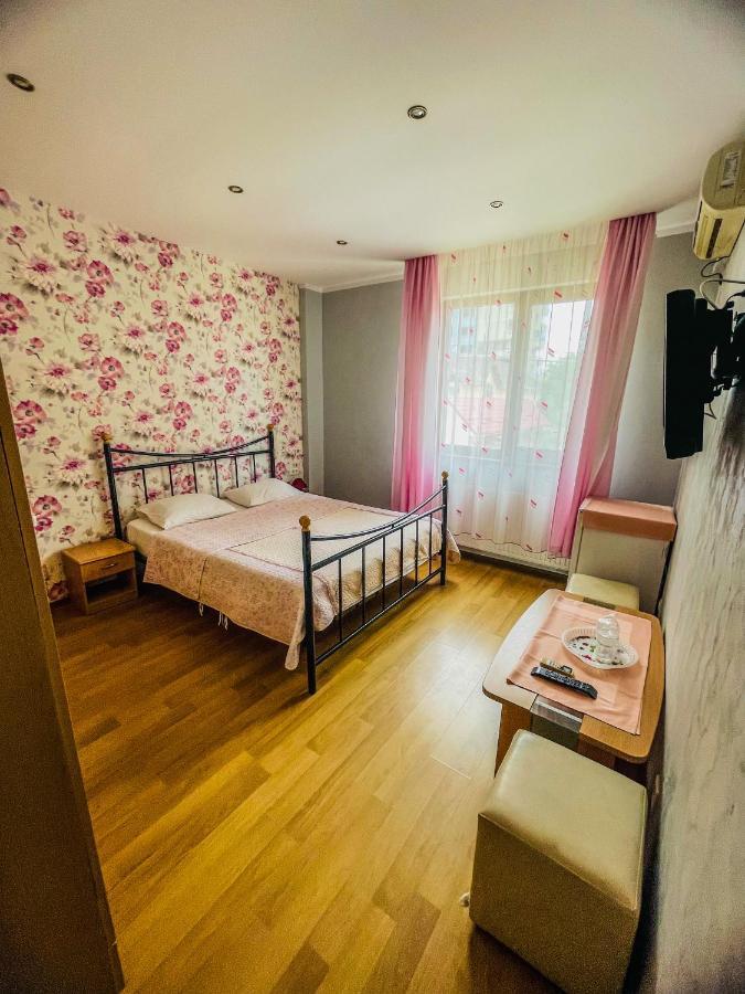 Hotel Vila Orange Năvodari Exteriér fotografie