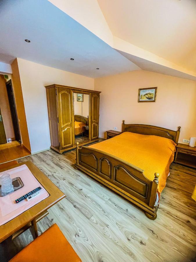 Hotel Vila Orange Năvodari Exteriér fotografie